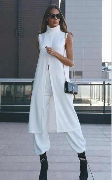 Chic unclassified dressesRound Neck Sleeveless Knitted Slit Front Dress Chic unclassified dresses